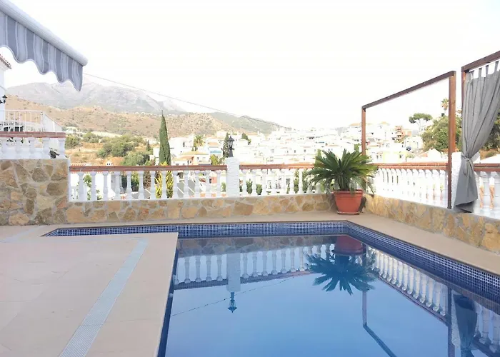 Villa The Orquids - Bluewater Nerja